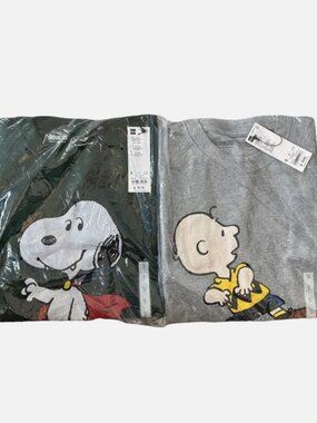GU Japan Graphic T Shirt Peanuts Snoopy Charlie Brown Half Slv Size S Lot of 2
